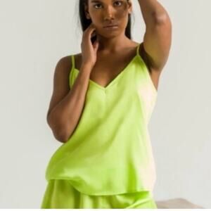 Ettitude Sateen Cami In Lime Organic Bamboo Layering Lounge Size S NEW